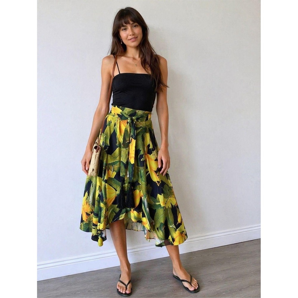 Farm Rio Tropical Banana Leaf Wrap Size XS New With Tags Asymmetrical Midi Skirt